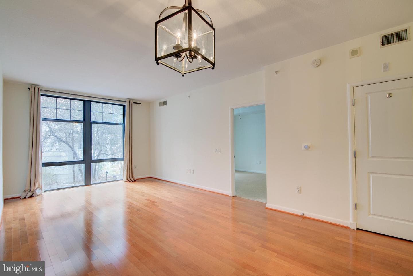 1021 N Garfield Street #132 photo 5