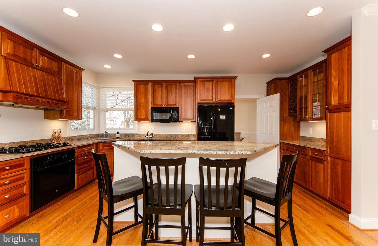 6401 29th Street N photo 15