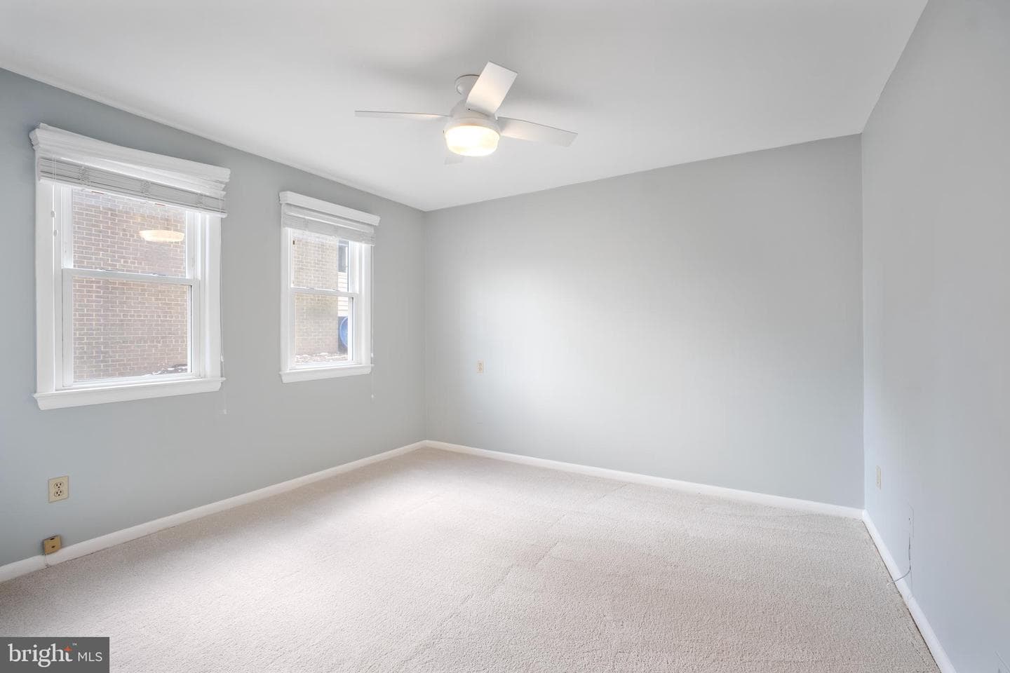 2134 Military Road photo 11