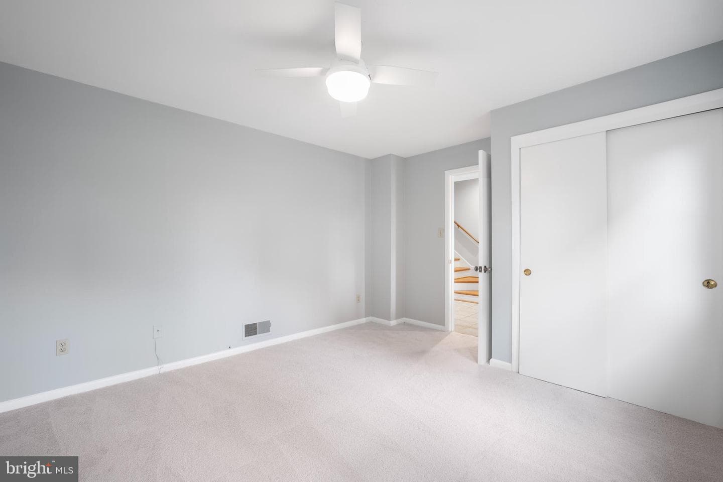 2134 Military Road photo 12