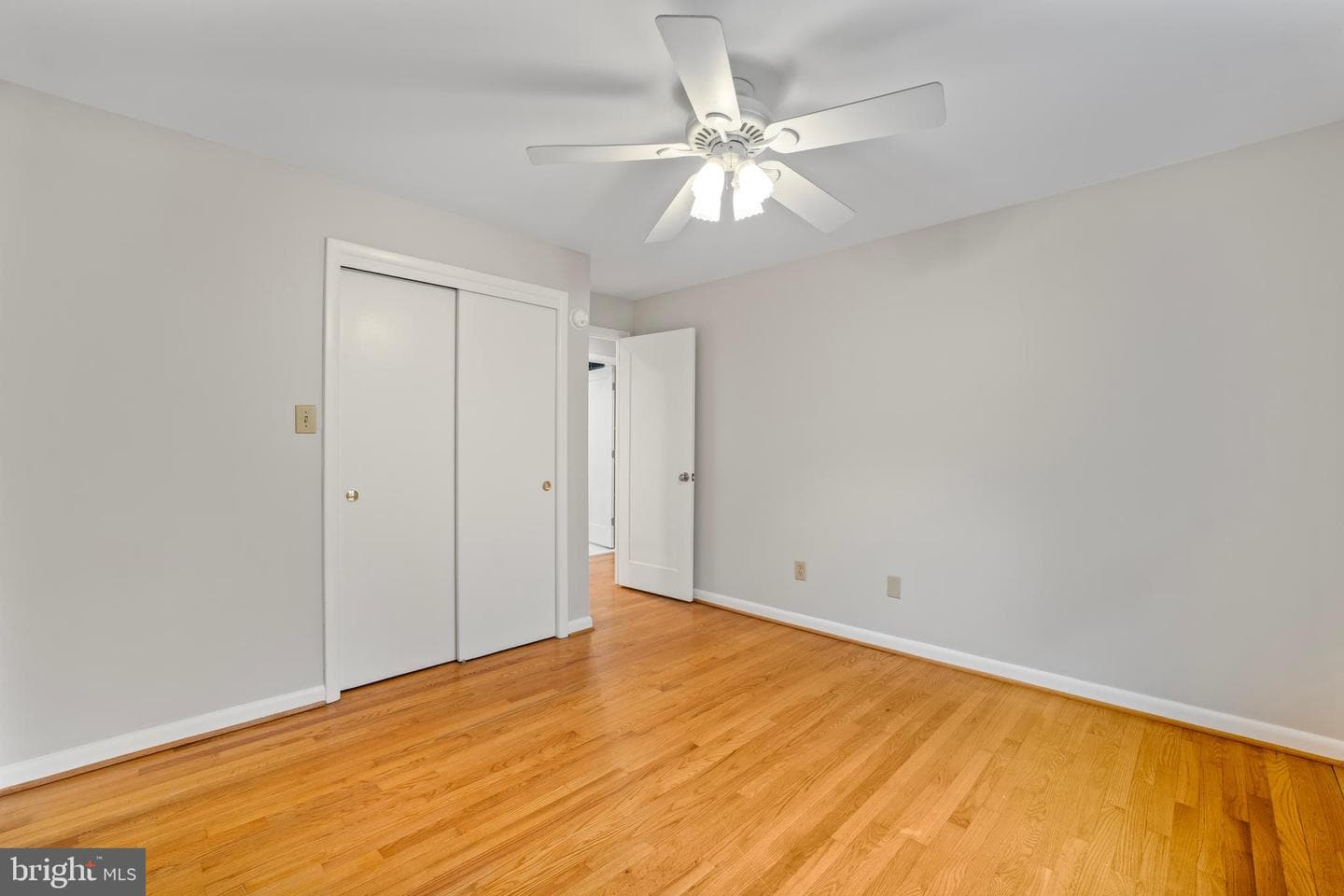 2134 Military Road photo 37