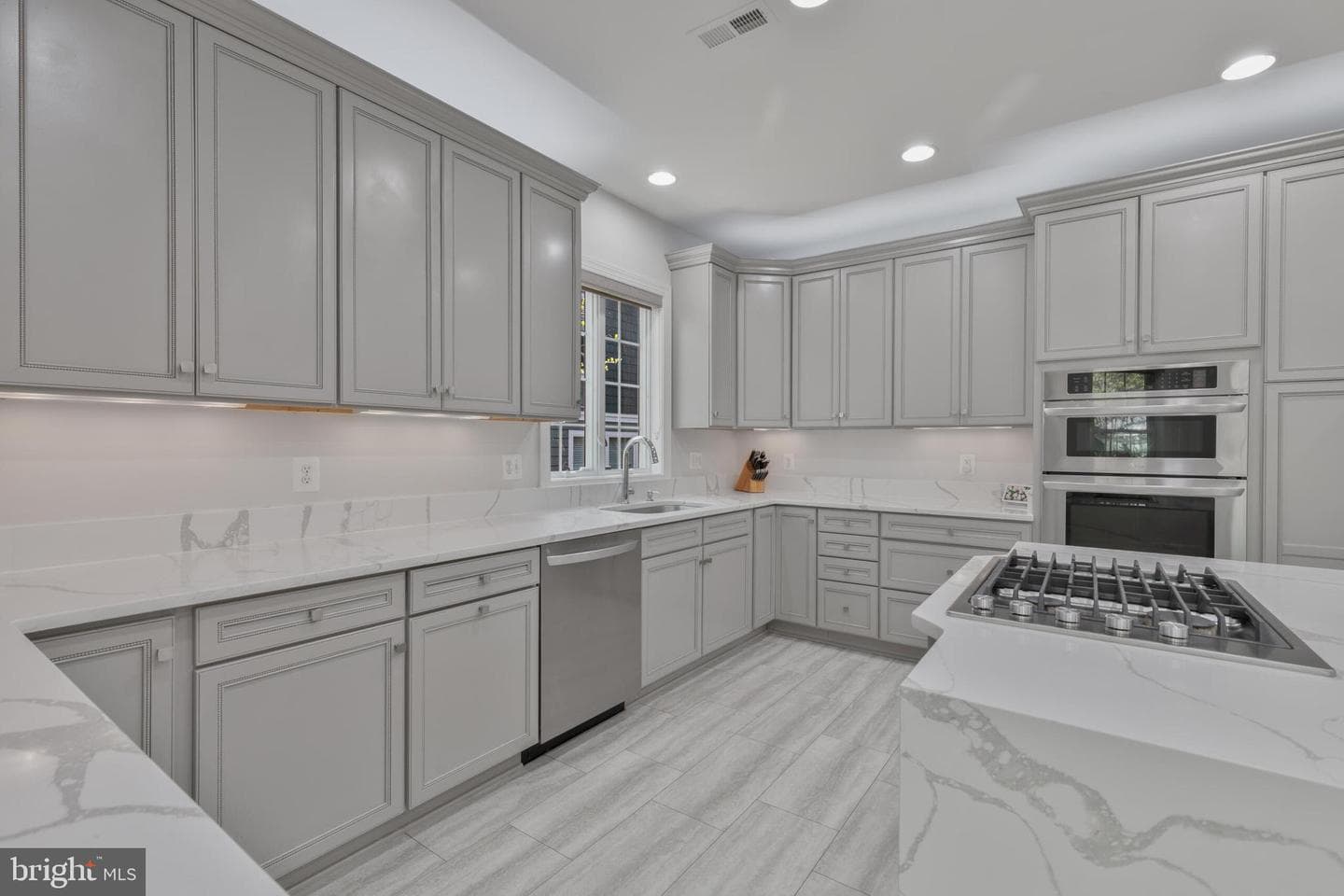 6237 Washington Boulevard photo 16