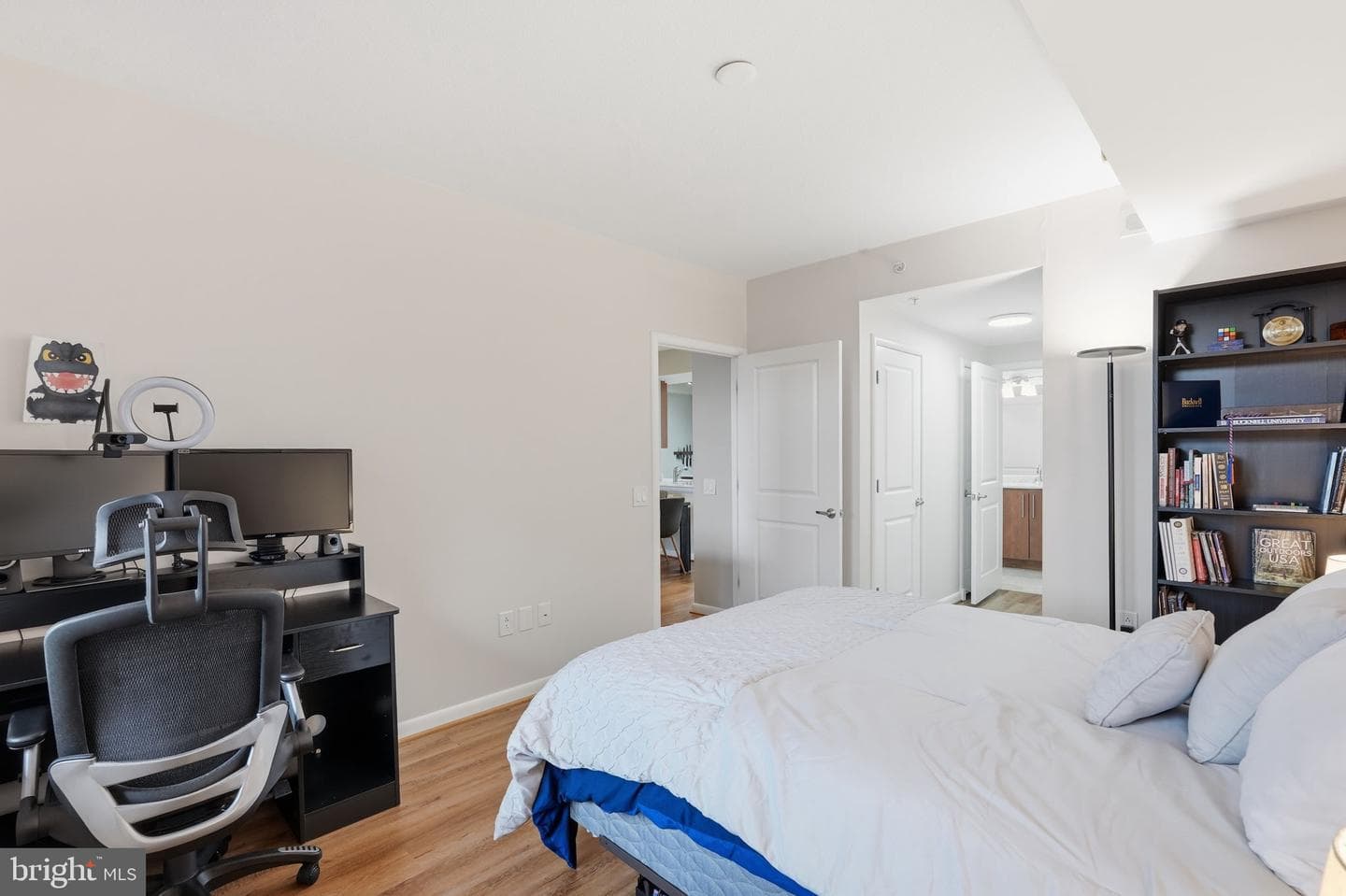 1021 N Garfield Street #531 photo 22