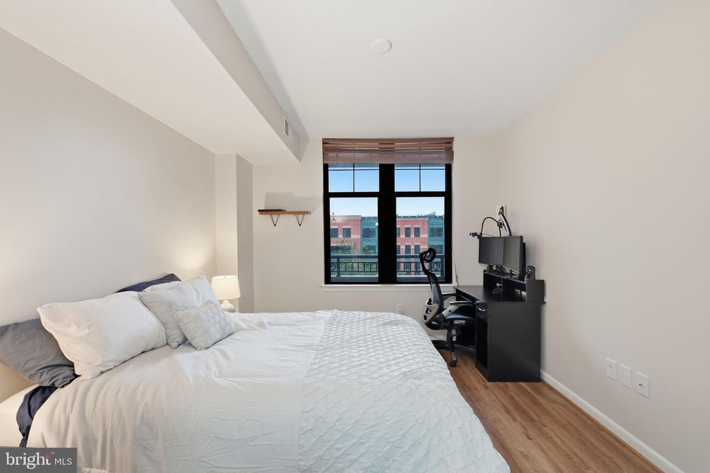 1021 N Garfield Street #531 photo 23