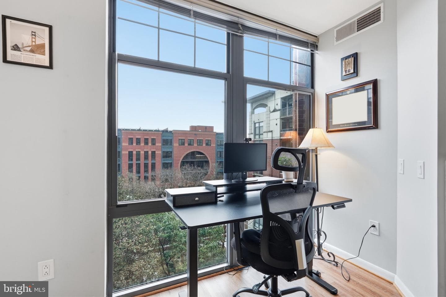 1021 N Garfield Street #531 photo 6