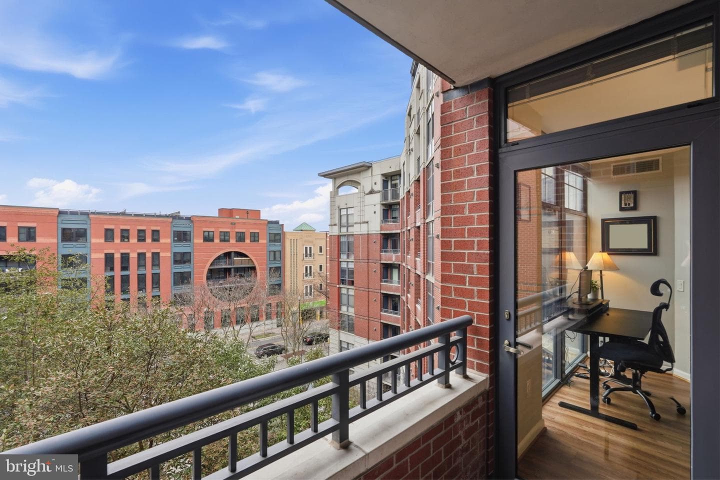 1021 N Garfield Street #531 photo 7