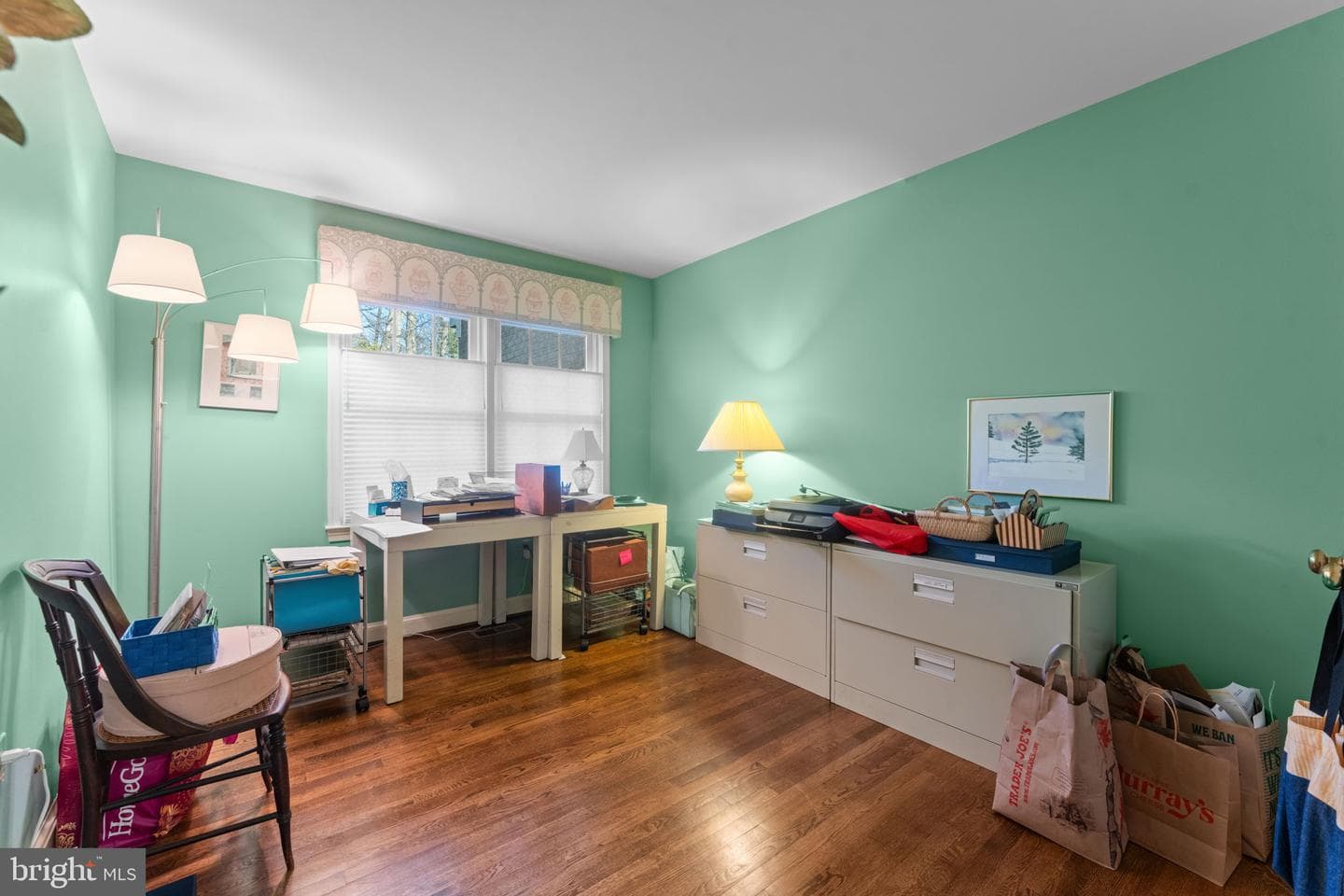 2407 S Queen Street photo 49