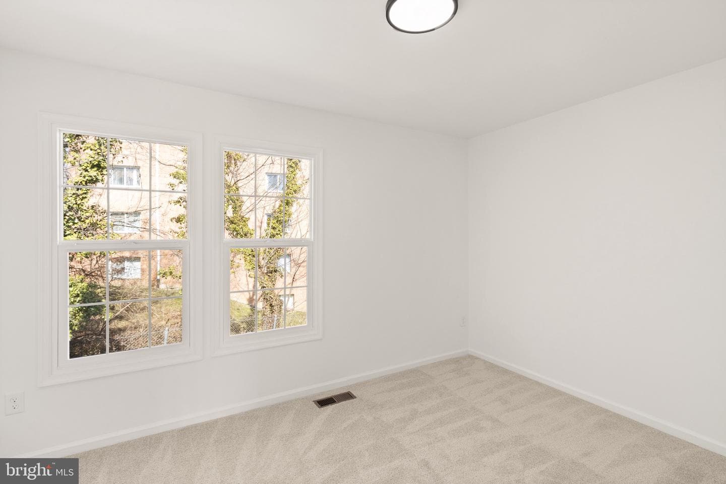 5017 9th Street S photo 12