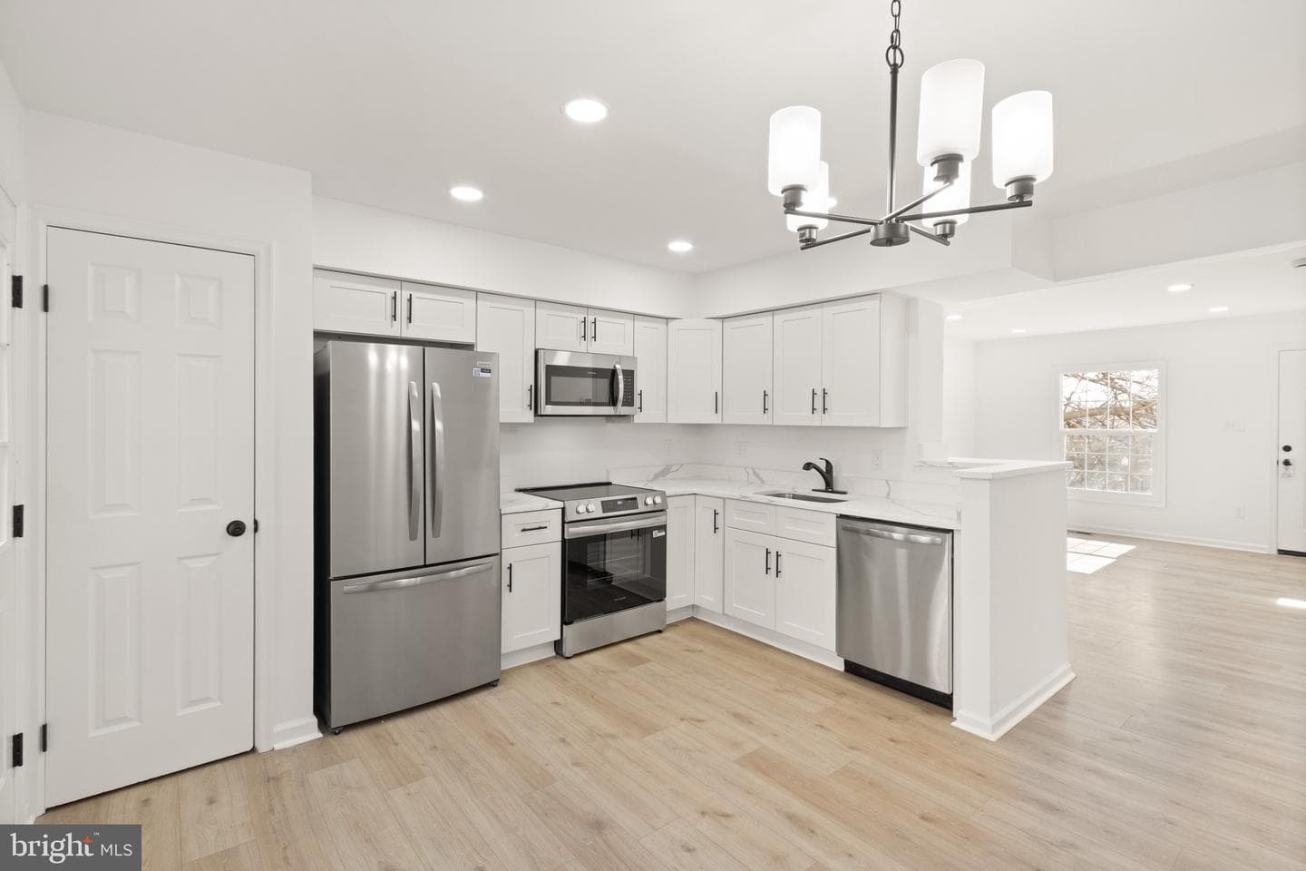 5017 9th Street S photo 6