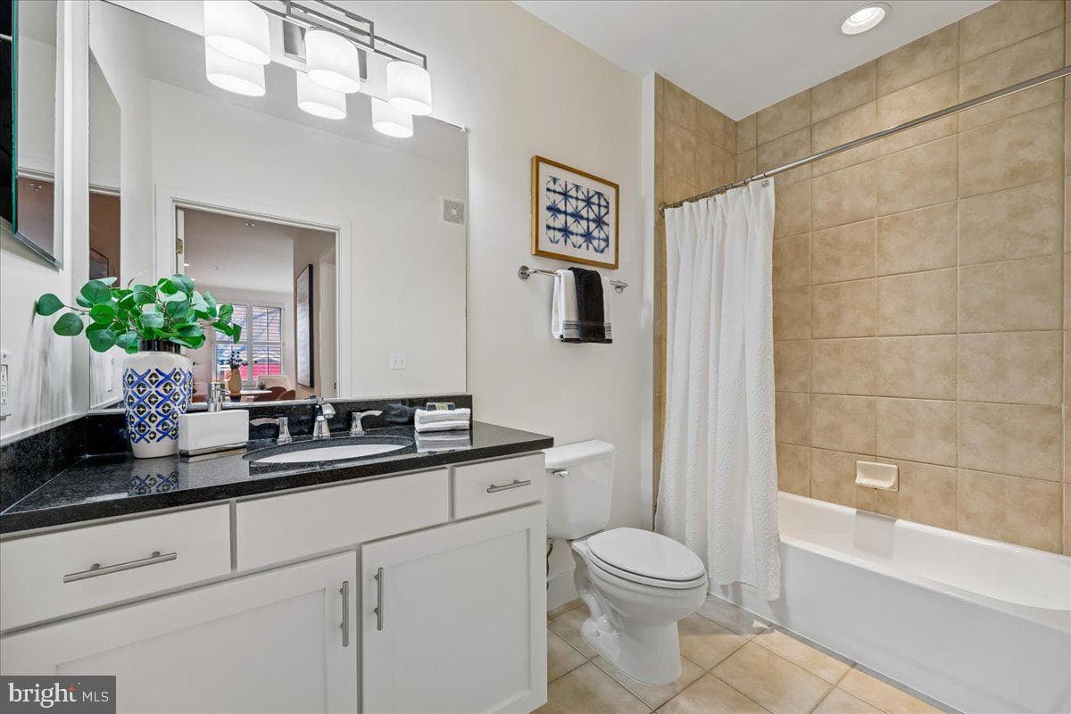 1800 Wilson Boulevard #227 photo 20