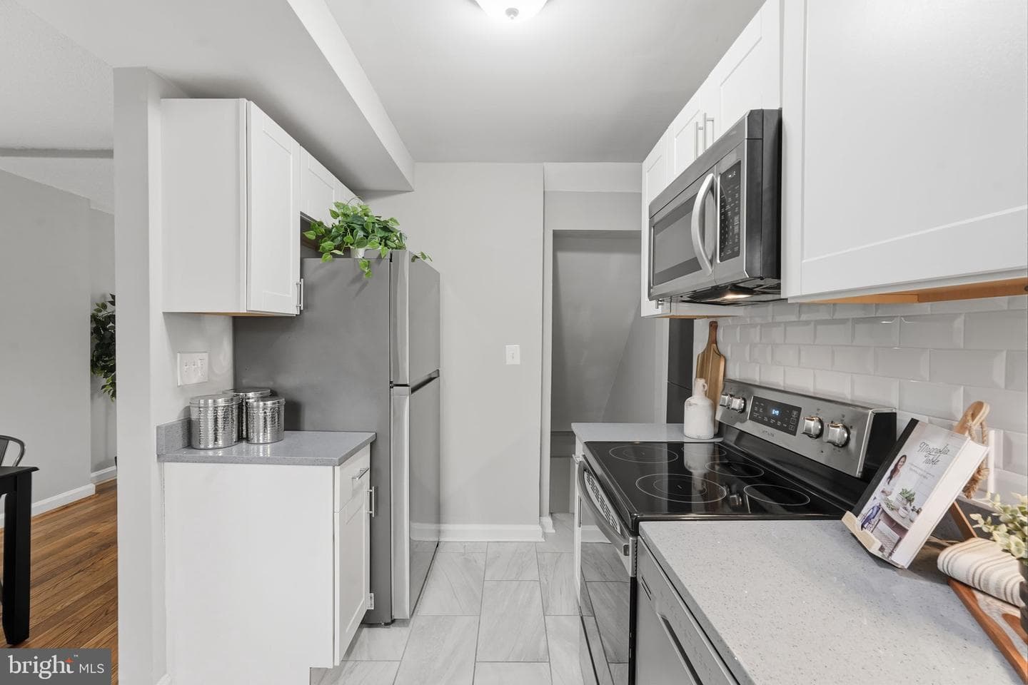 3617 S Taylor Street photo 8
