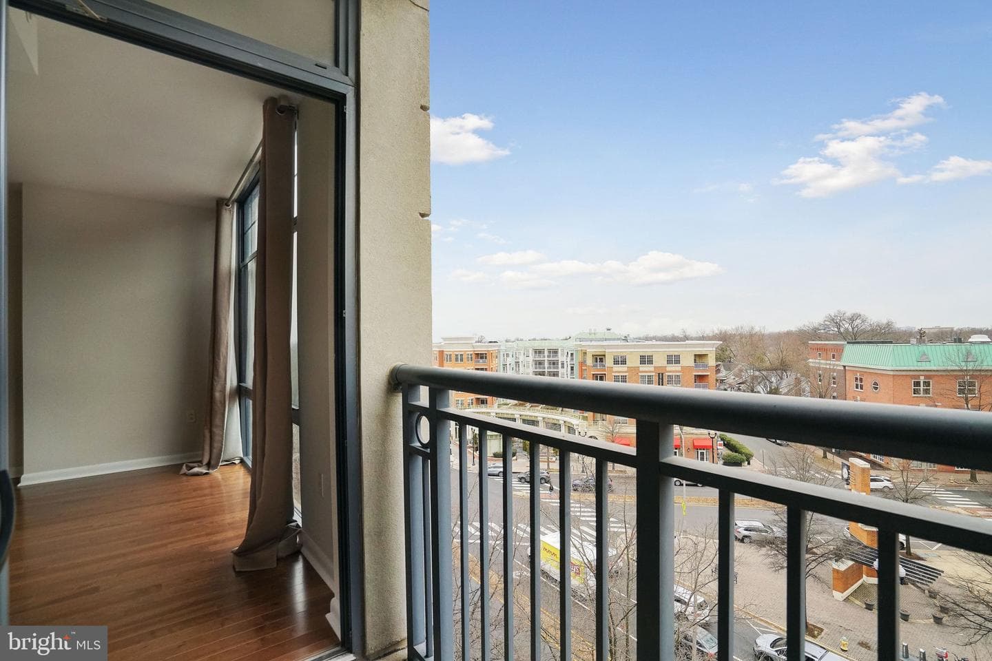 1021 N Garfield Street #740 photo 13
