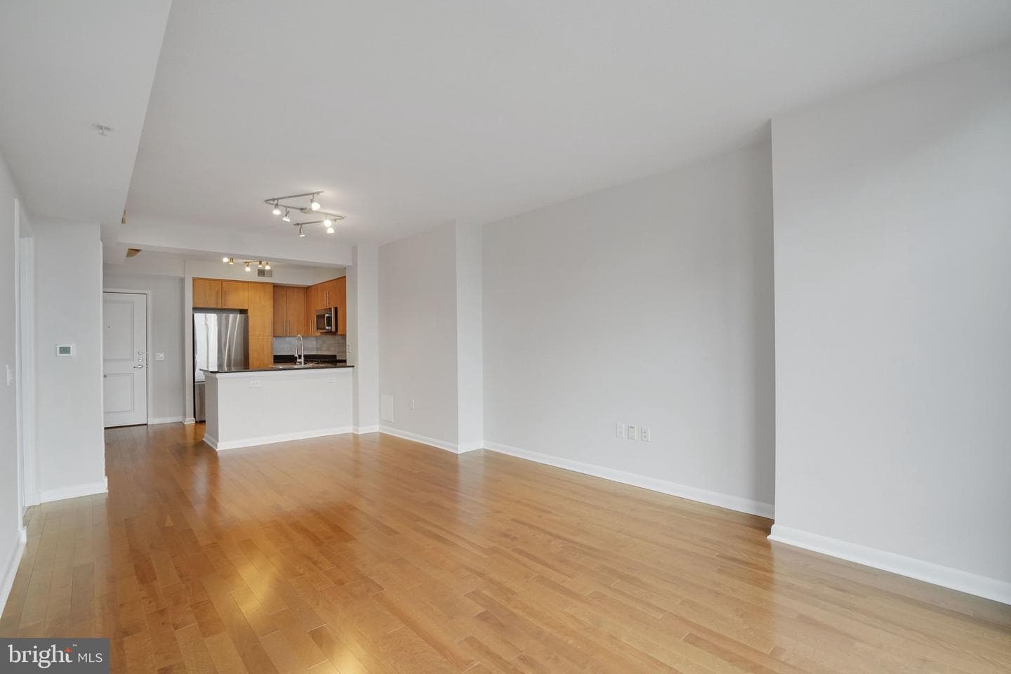 1021 N Garfield Street #740 photo 9