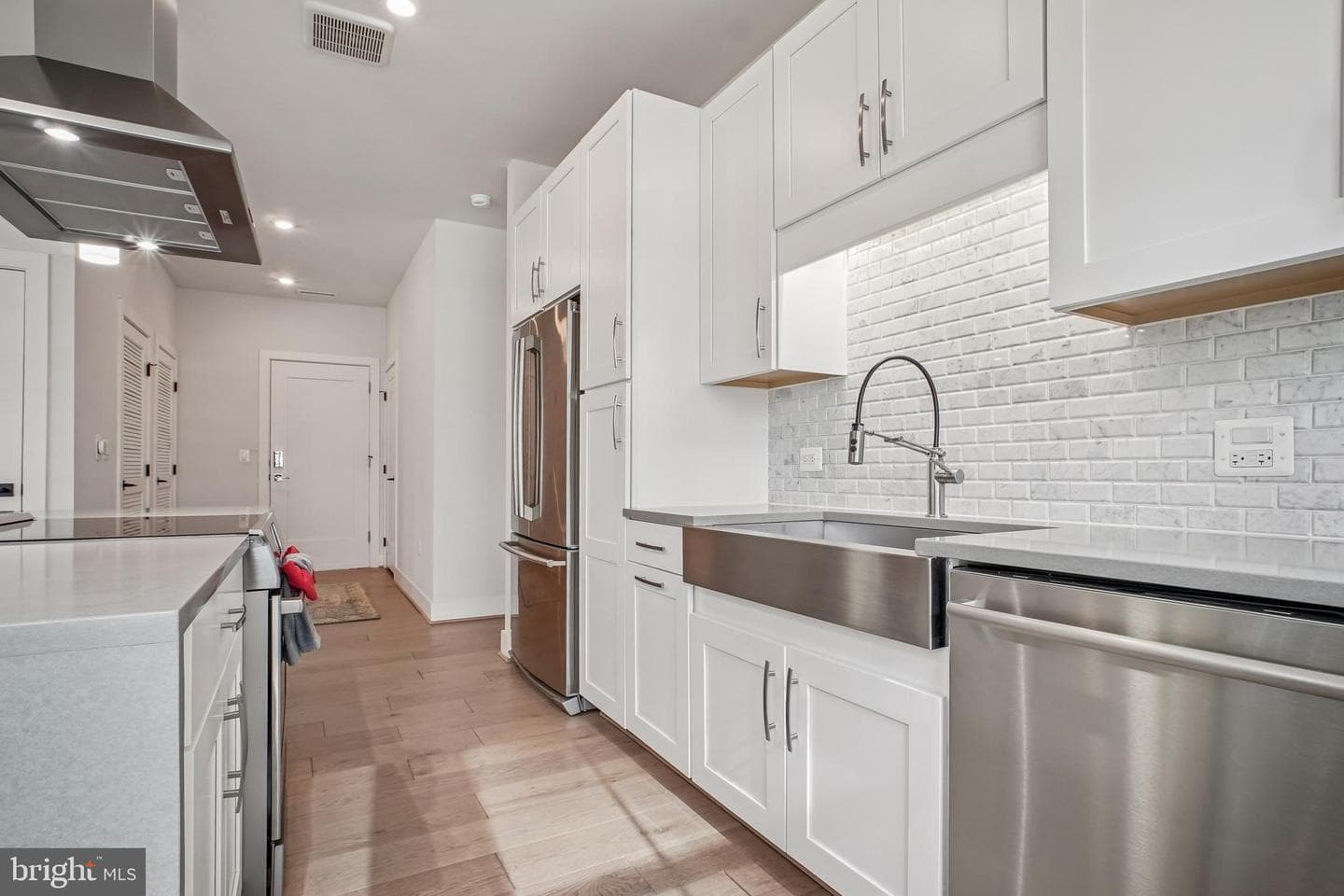 1411 Key Boulevard #609 photo 11