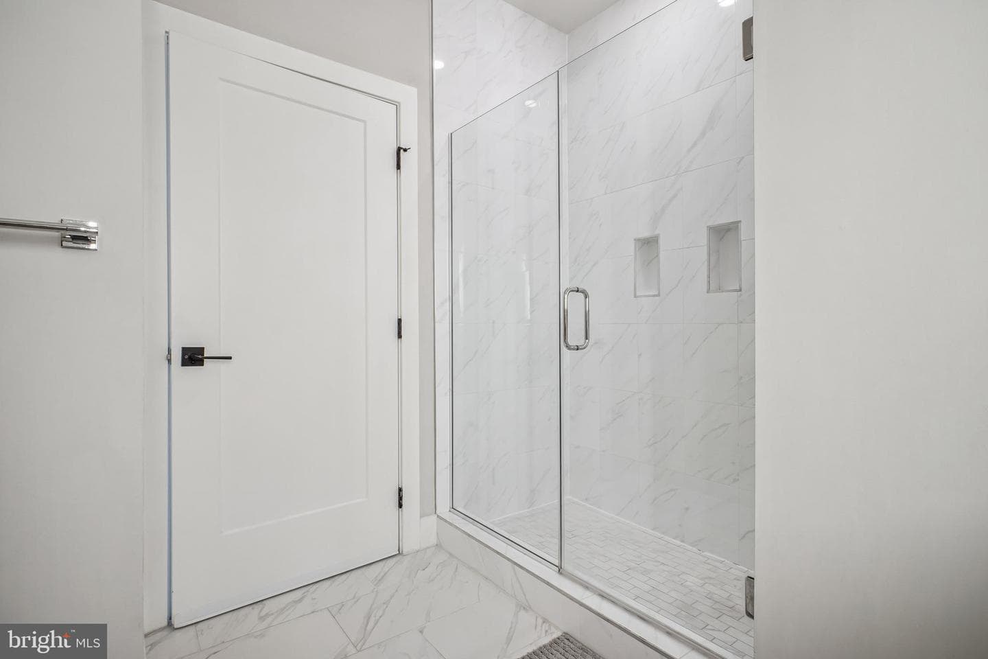 1411 Key Boulevard #609 photo 27