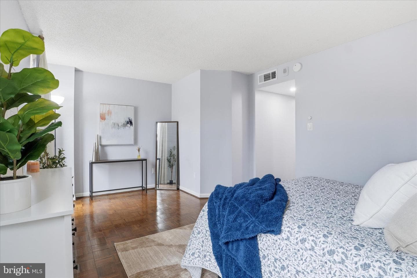 1101 S Arlington Ridge Road #201 photo 11