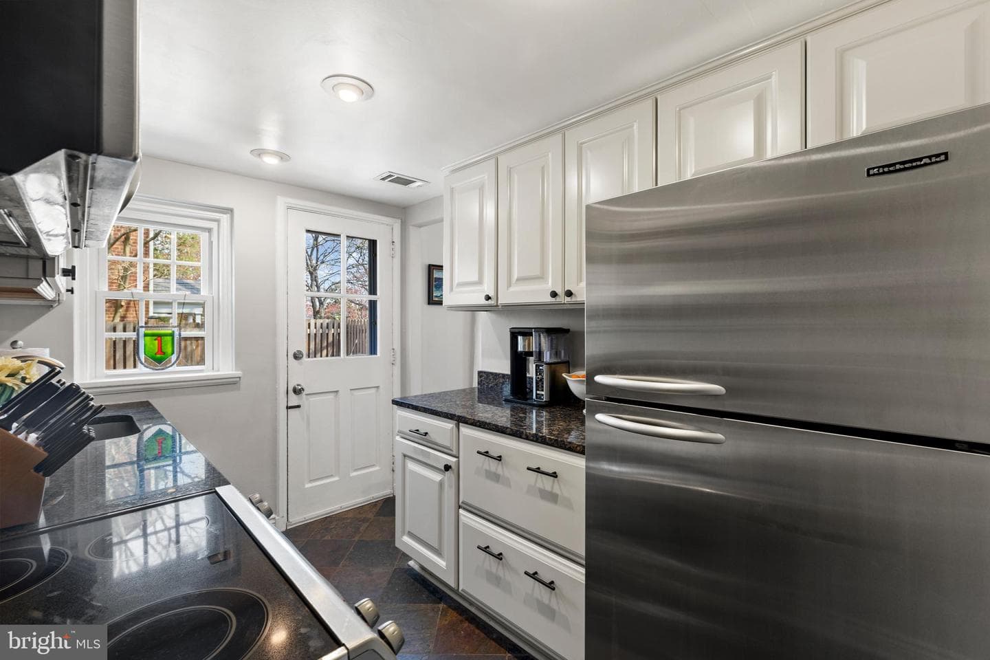 3045 S Abingdon Street photo 12