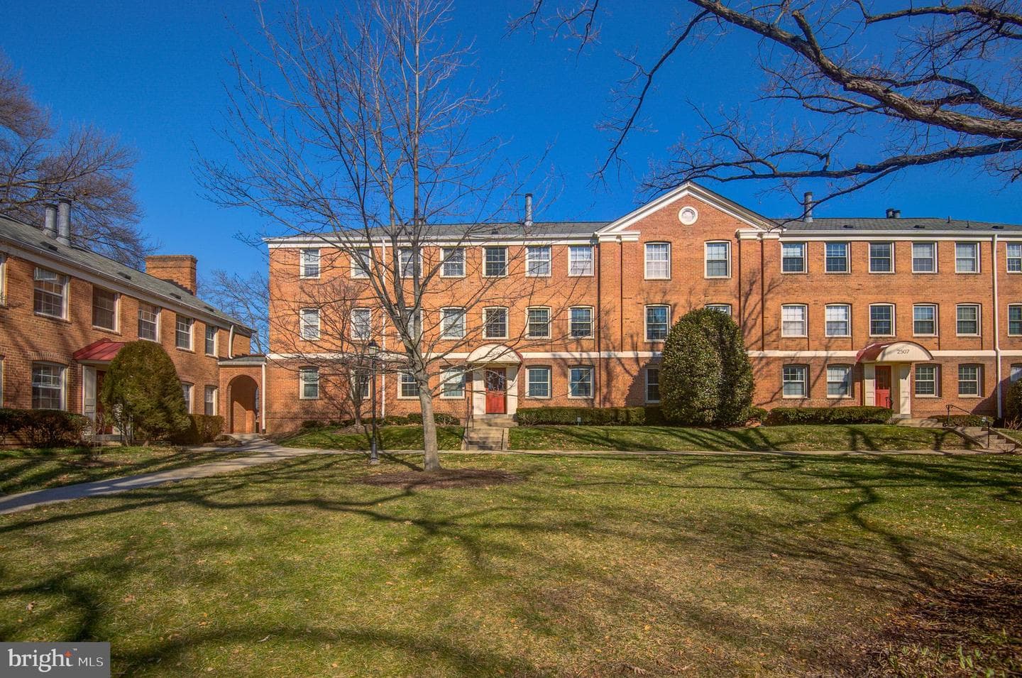 2509 Arlington Boulevard #301 photo 3