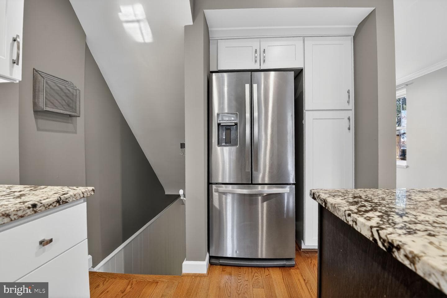 2813 S Columbus Street photo 8
