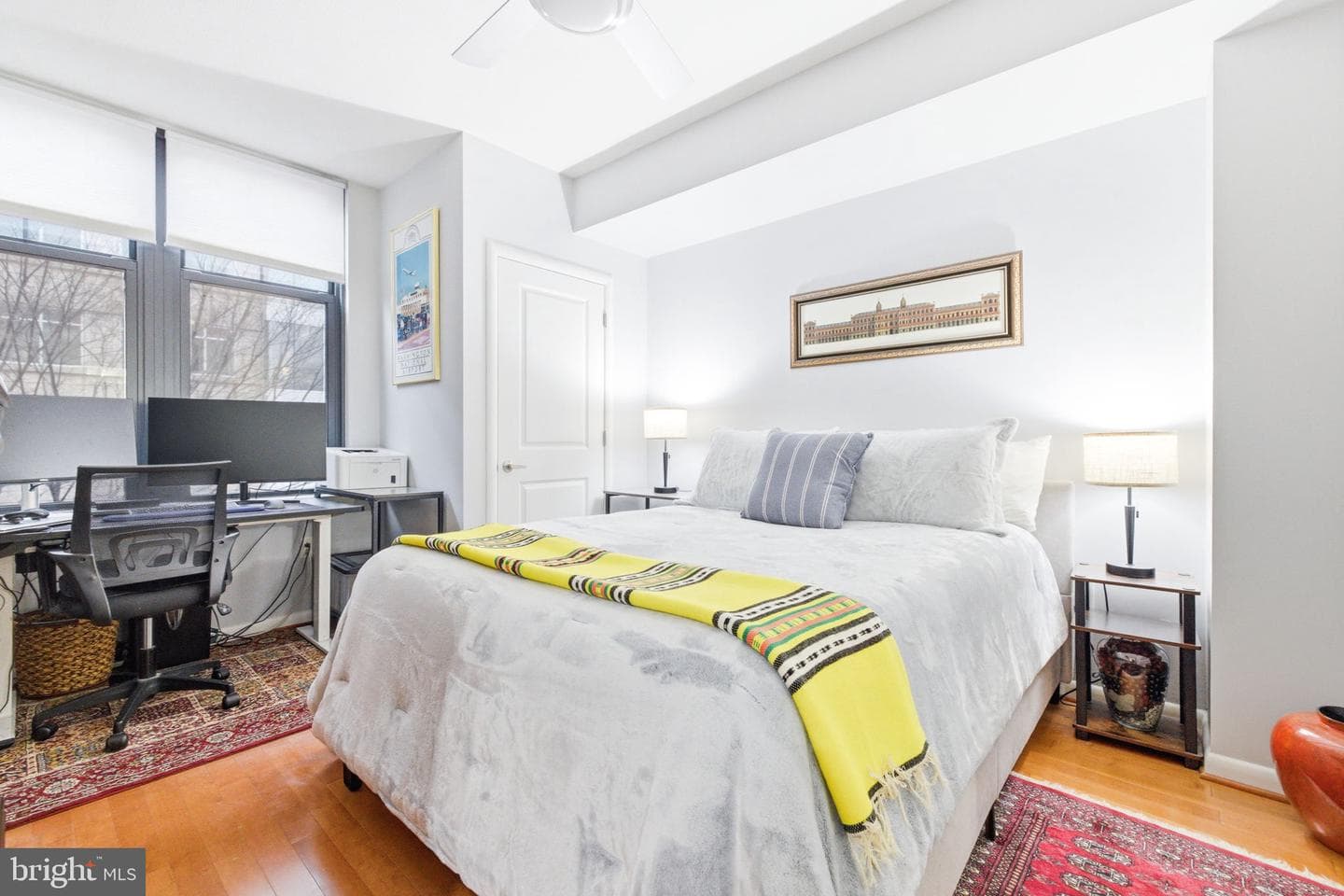 1021 N Garfield Street #404 photo 14