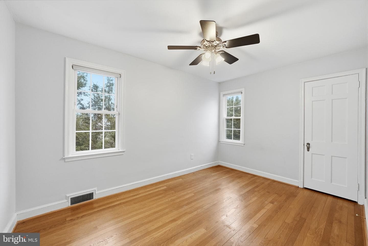 1701 N Greenbrier Street photo 27