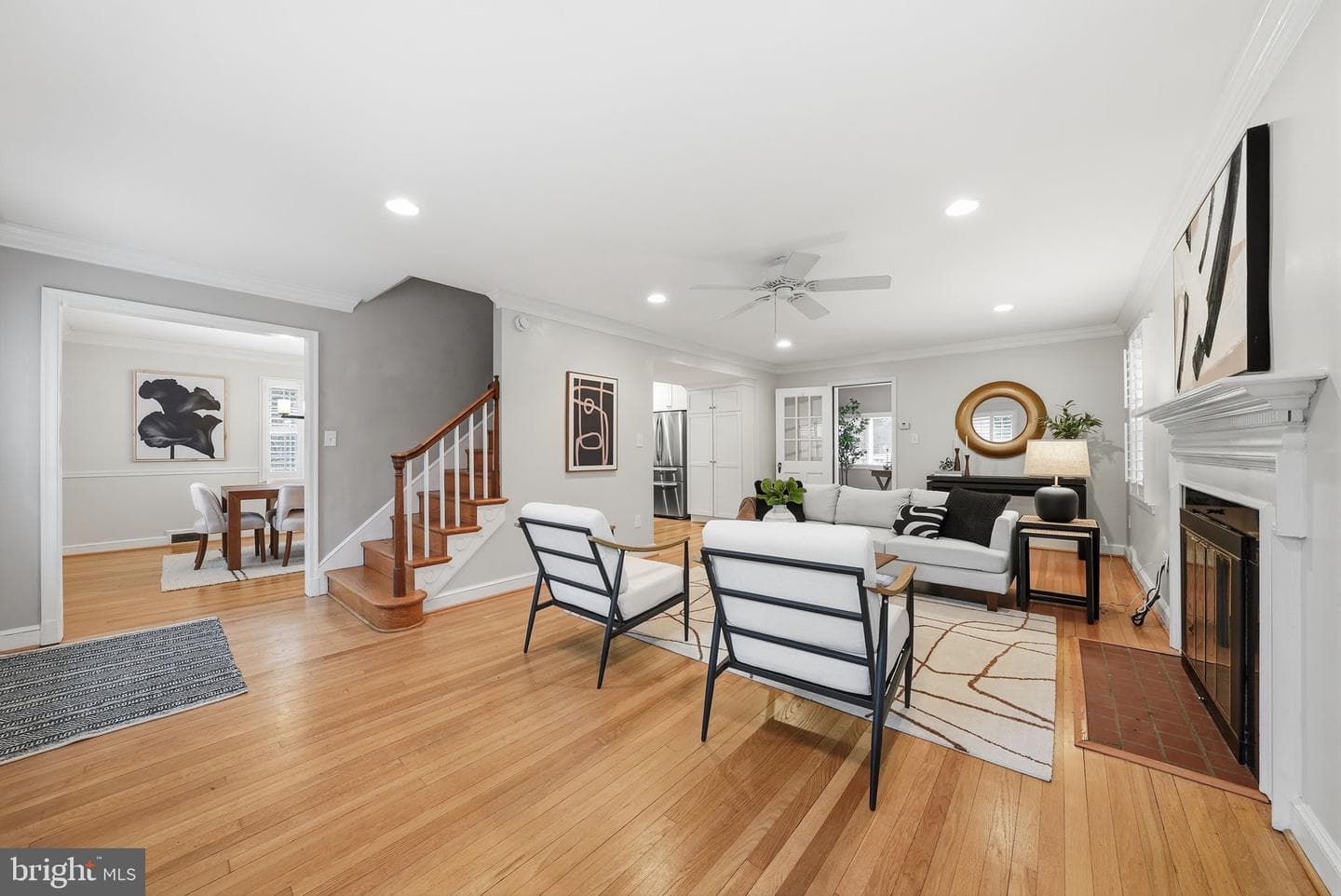 1701 N Greenbrier Street photo 3