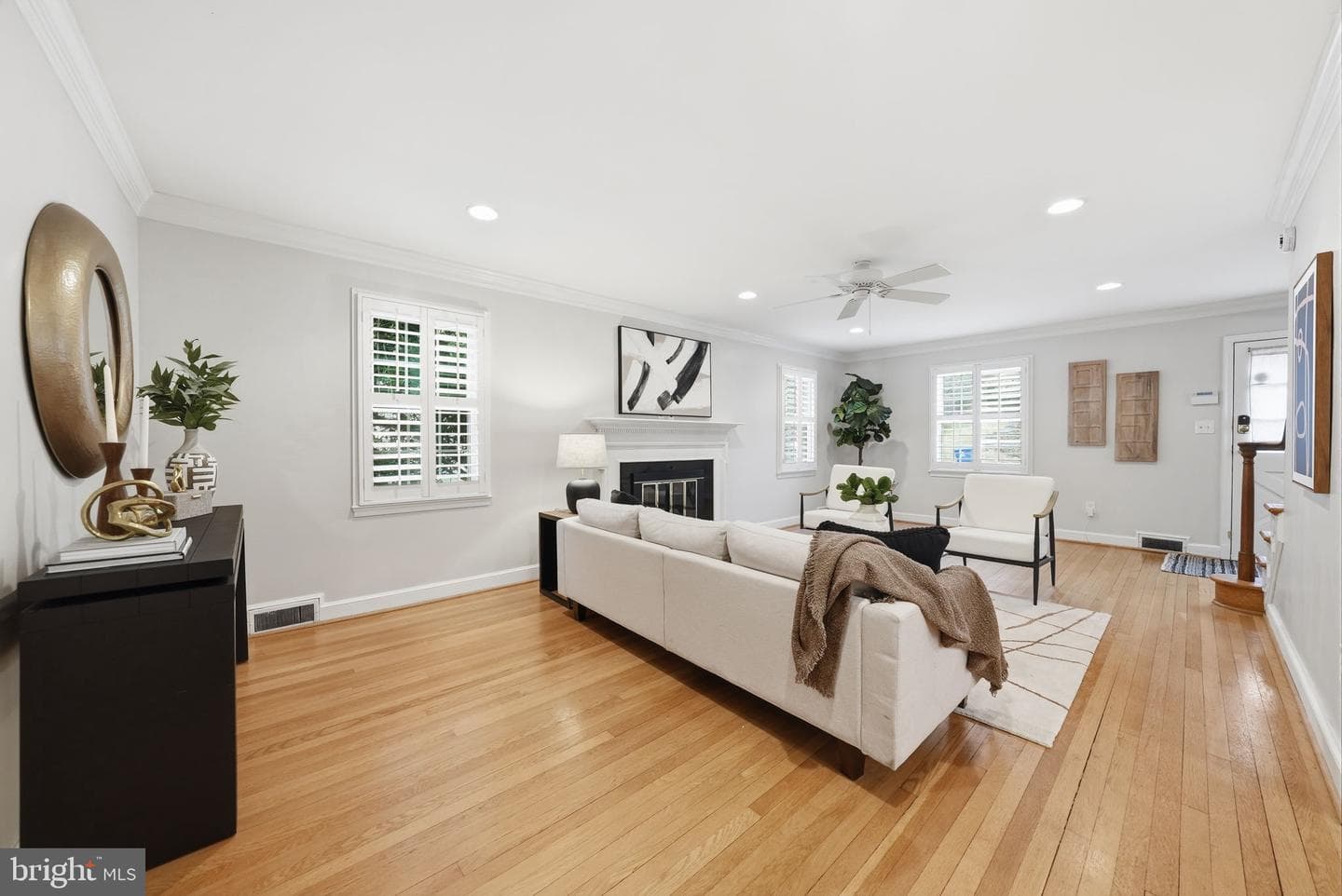 1701 N Greenbrier Street photo 6
