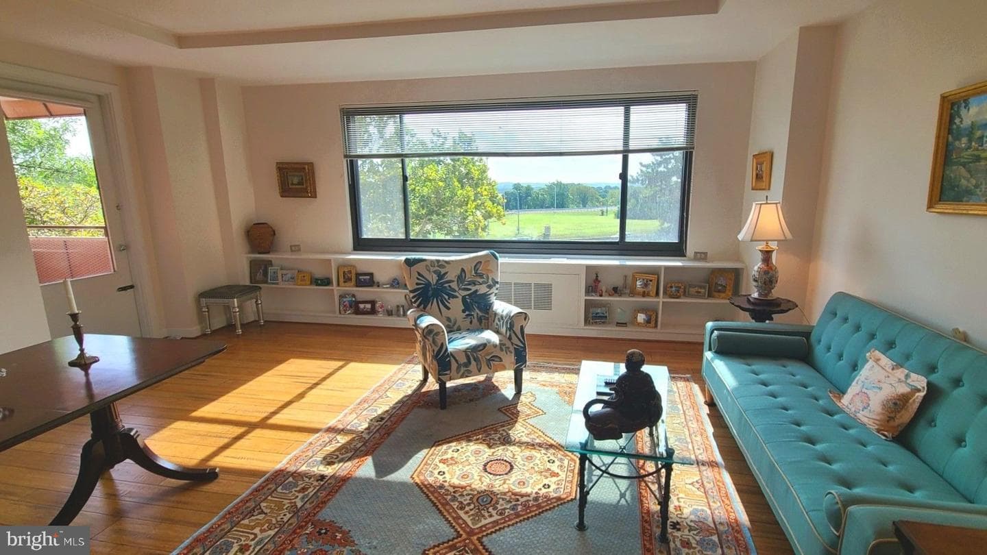 1021 Arlington Boulevard #330 photo 10