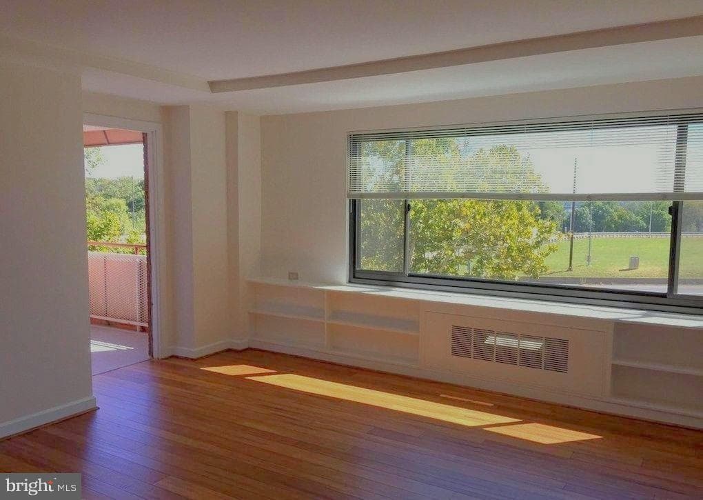 1021 Arlington Boulevard #330 photo 11