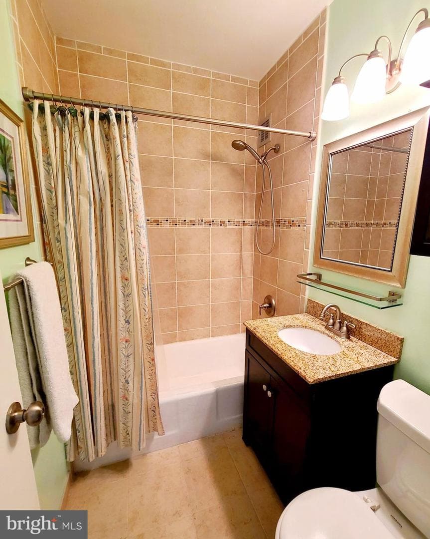 1021 Arlington Boulevard #330 photo 21