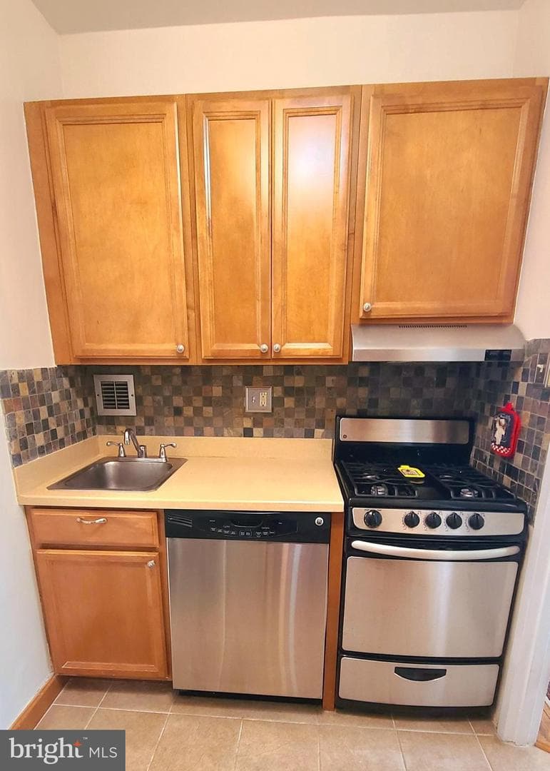 1021 Arlington Boulevard #330 photo 6