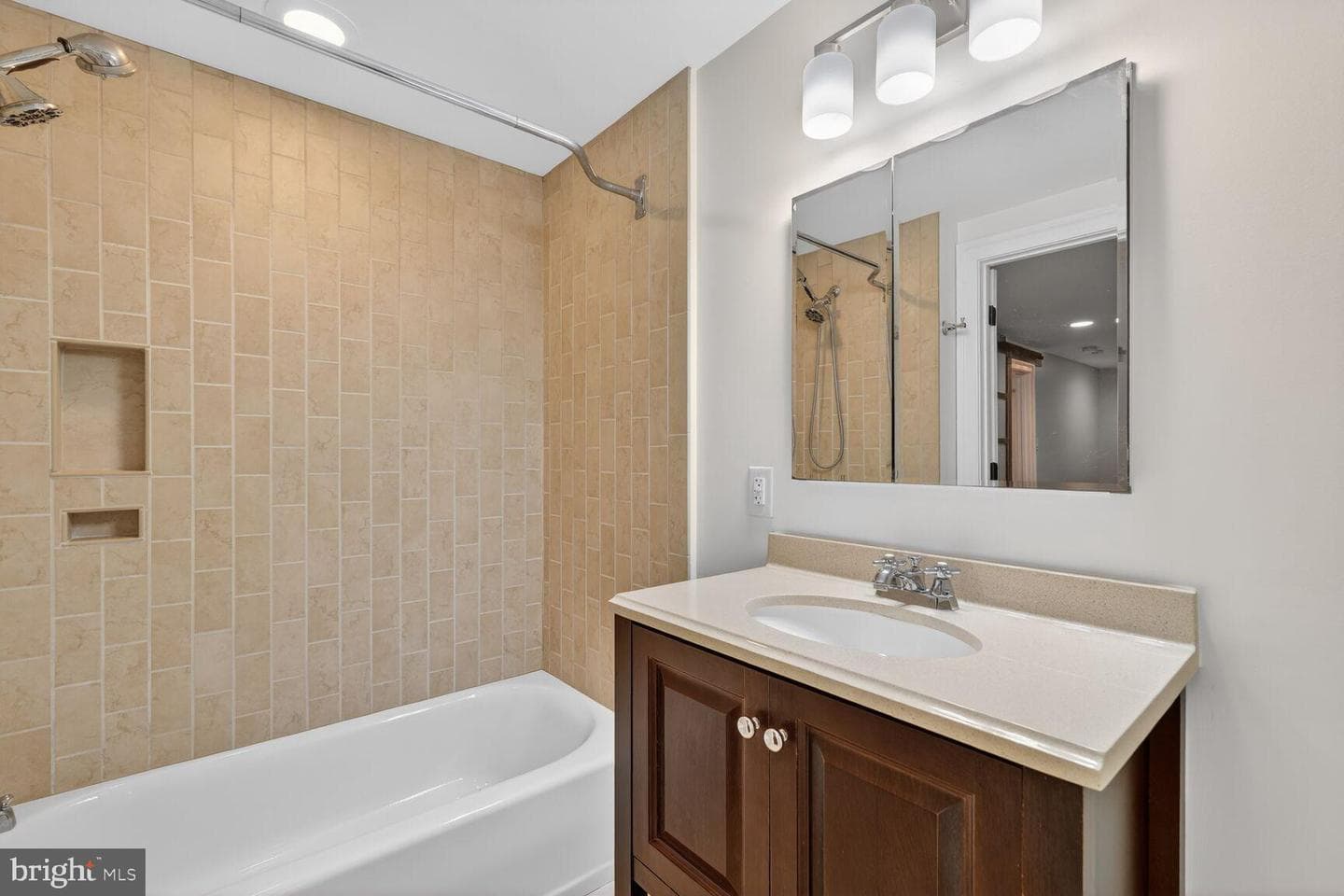 3830 Roberts Lane photo 27