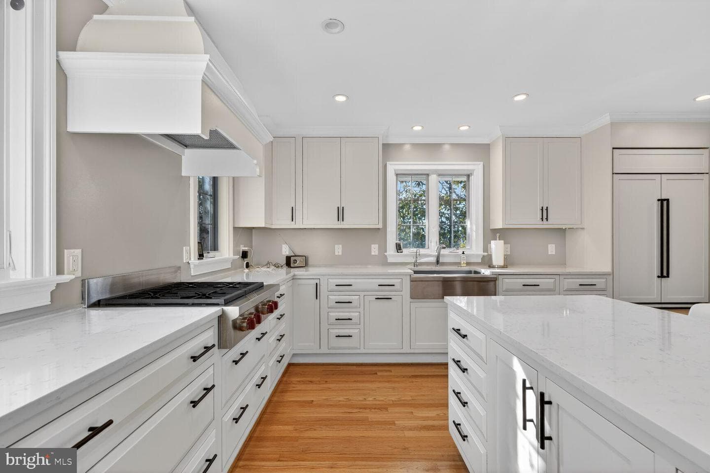 3830 Roberts Lane photo 9