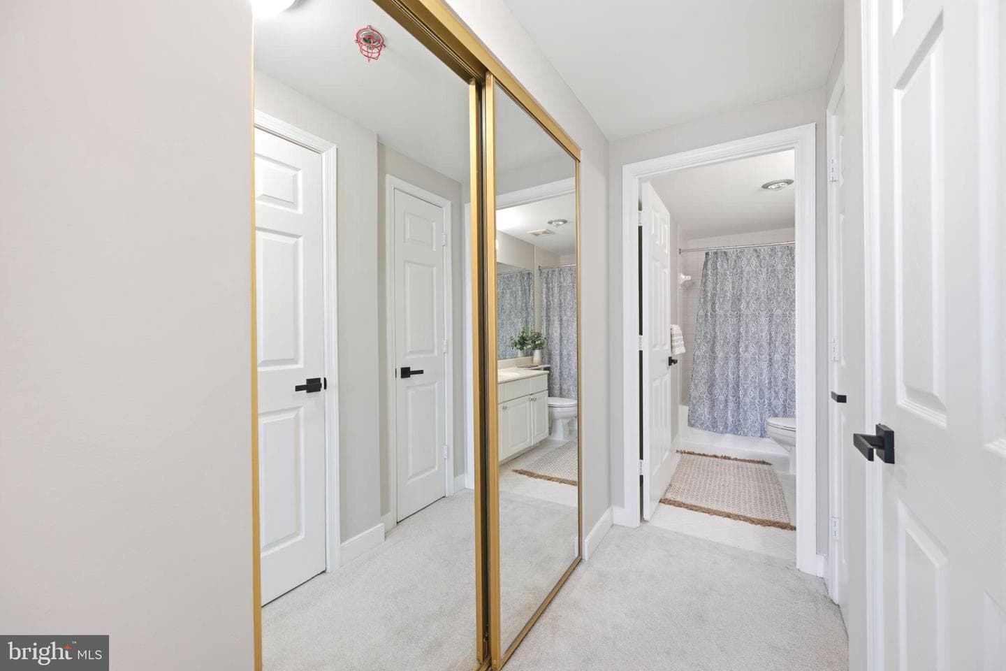 1045 N Utah Street #2-701 photo 17
