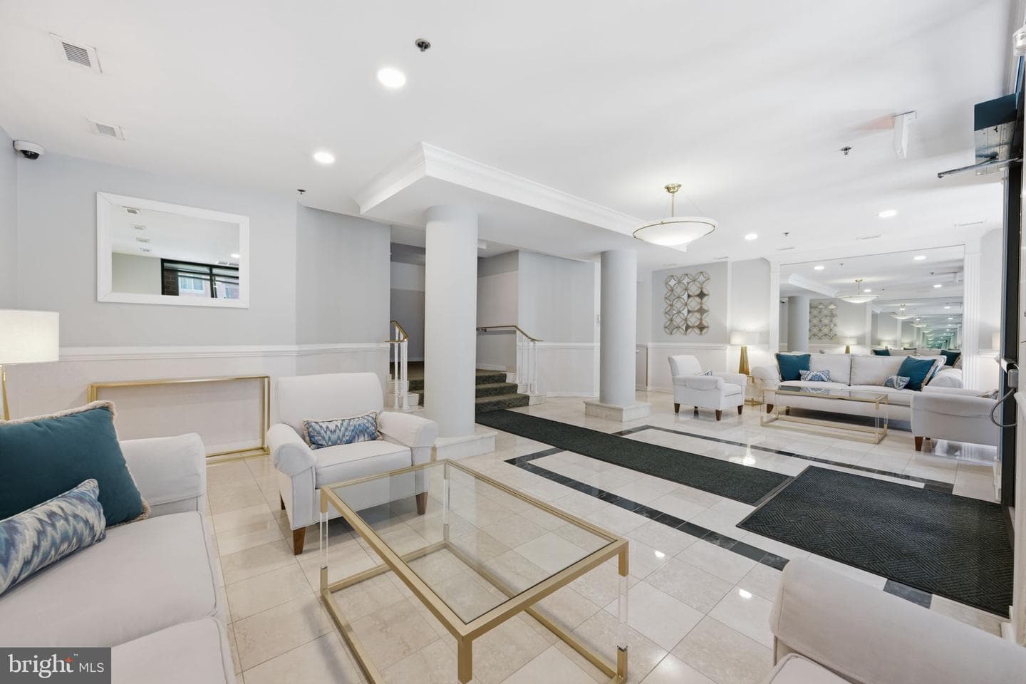 1045 N Utah Street #2-701 photo 28