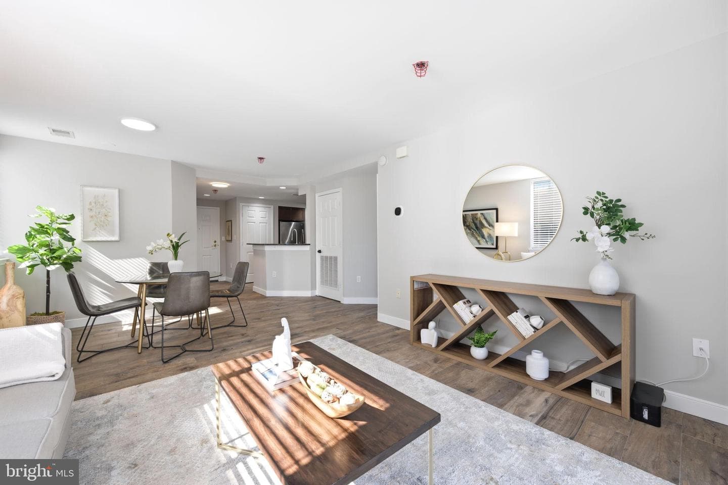 1045 N Utah Street #2-701 photo 9