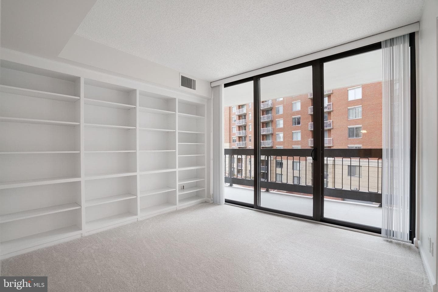 3800 Fairfax Drive #213 photo 19