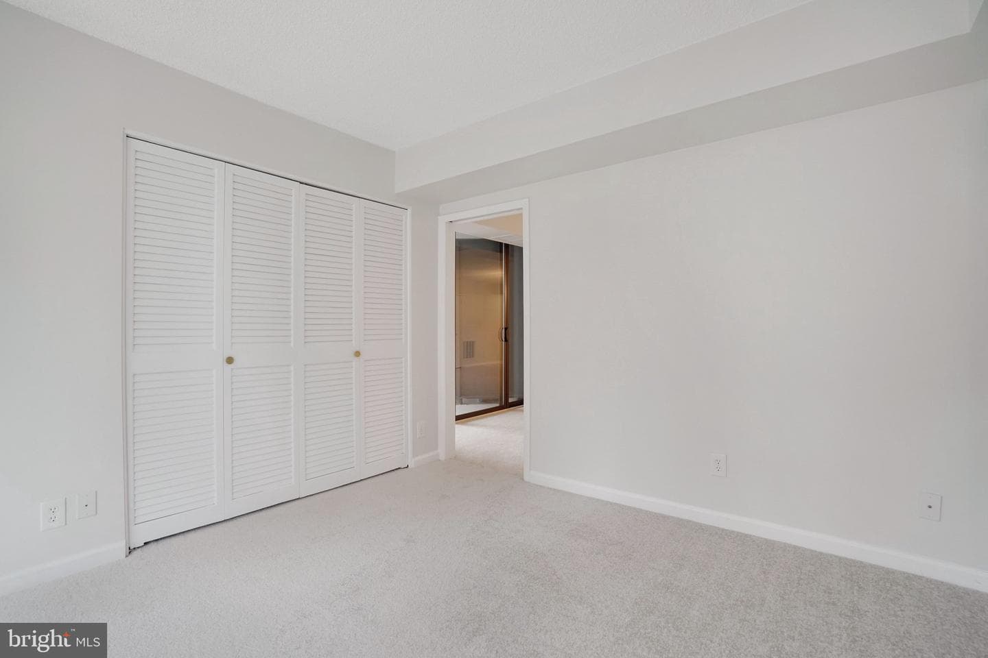 3800 Fairfax Drive #213 photo 24