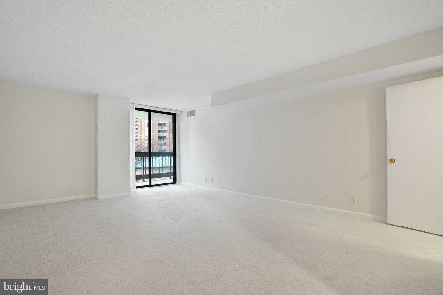 3800 Fairfax Drive #213 photo 28