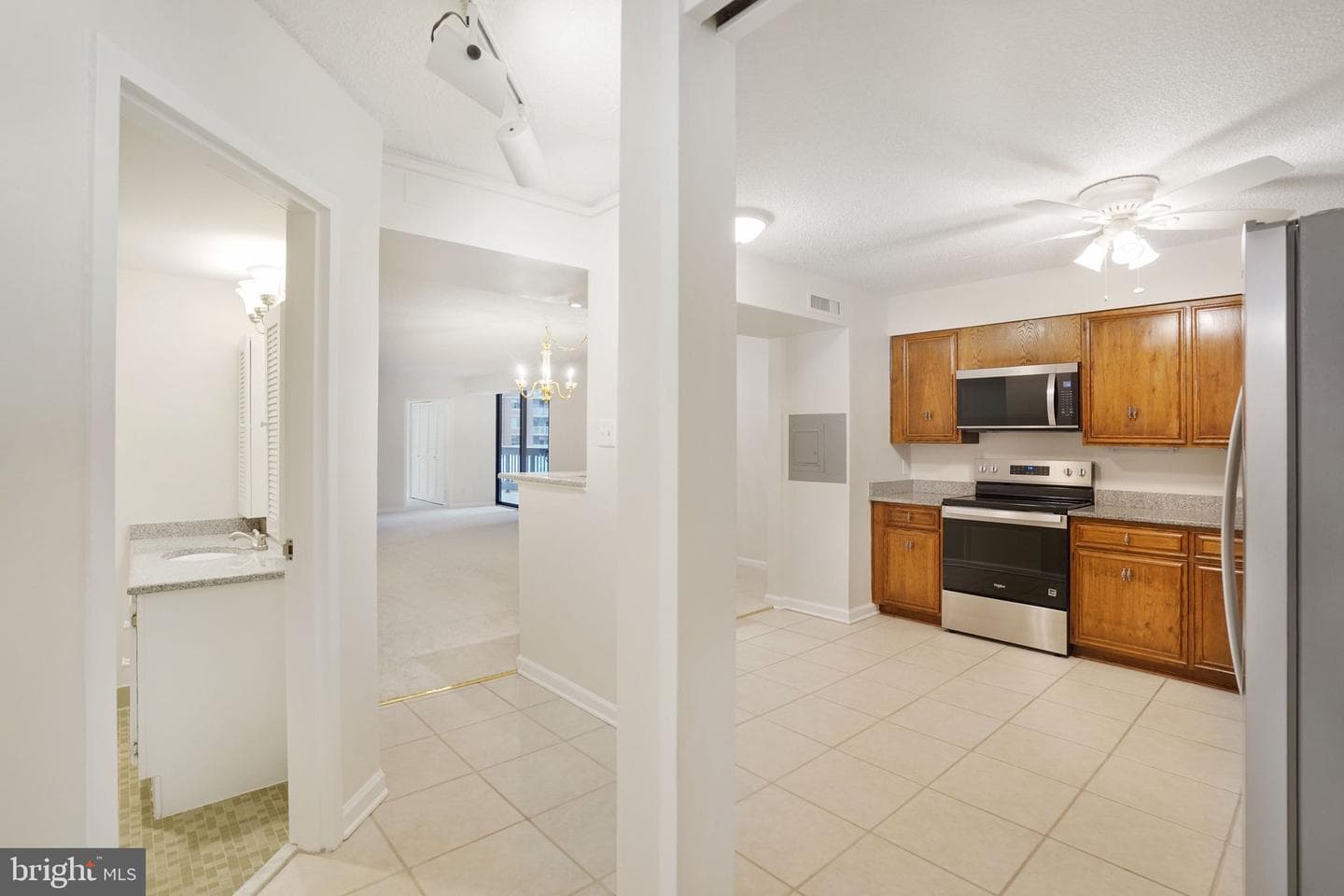3800 Fairfax Drive #213 photo 3