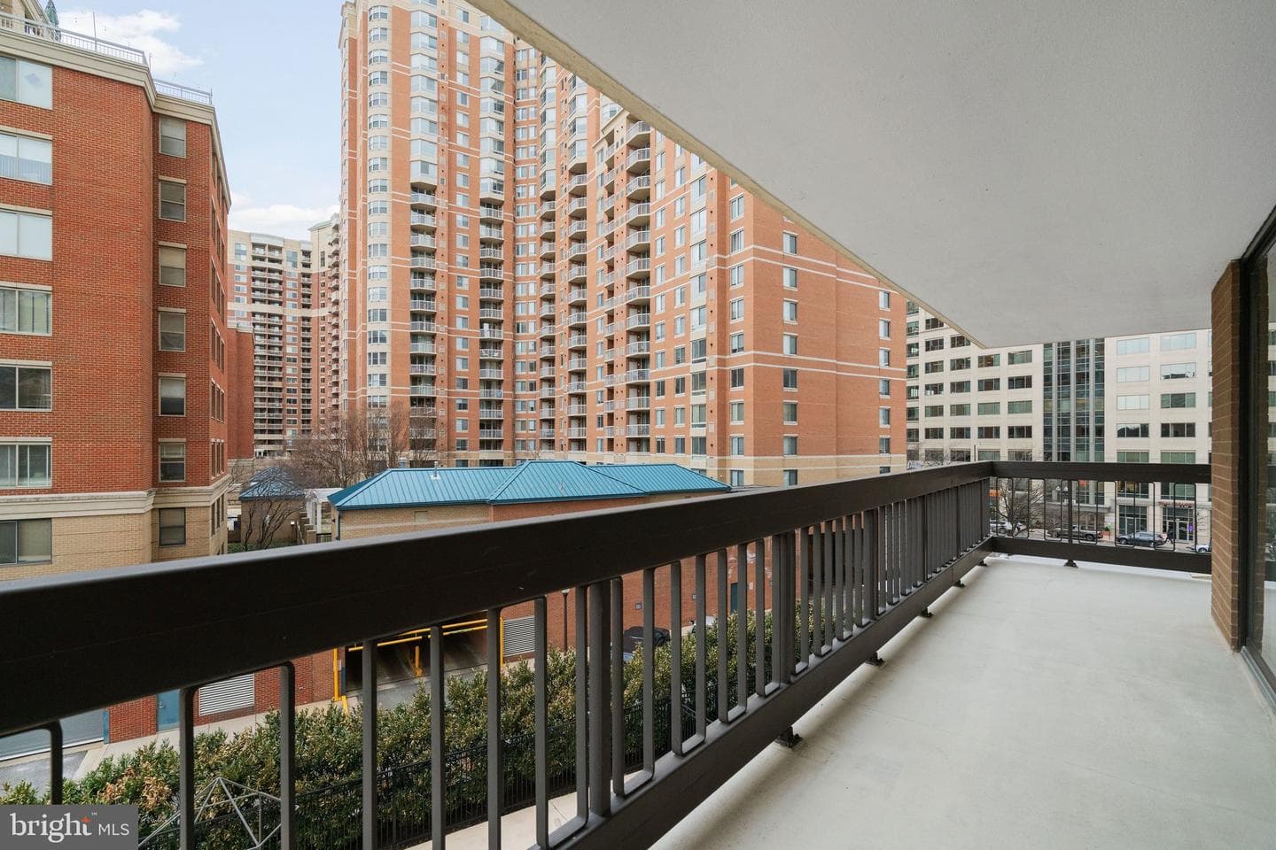 3800 Fairfax Drive #213 photo 33