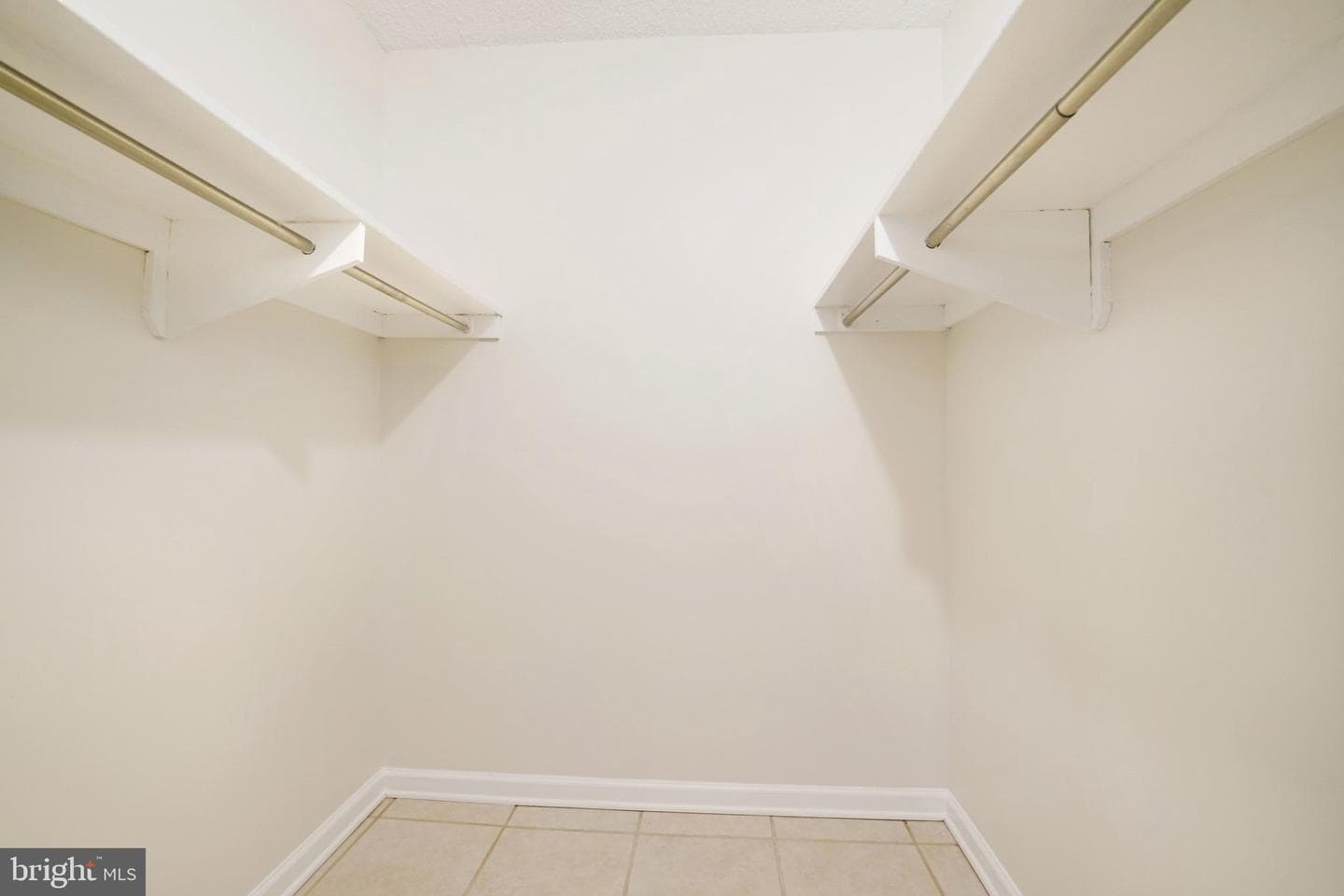 3800 Fairfax Drive #213 photo 5