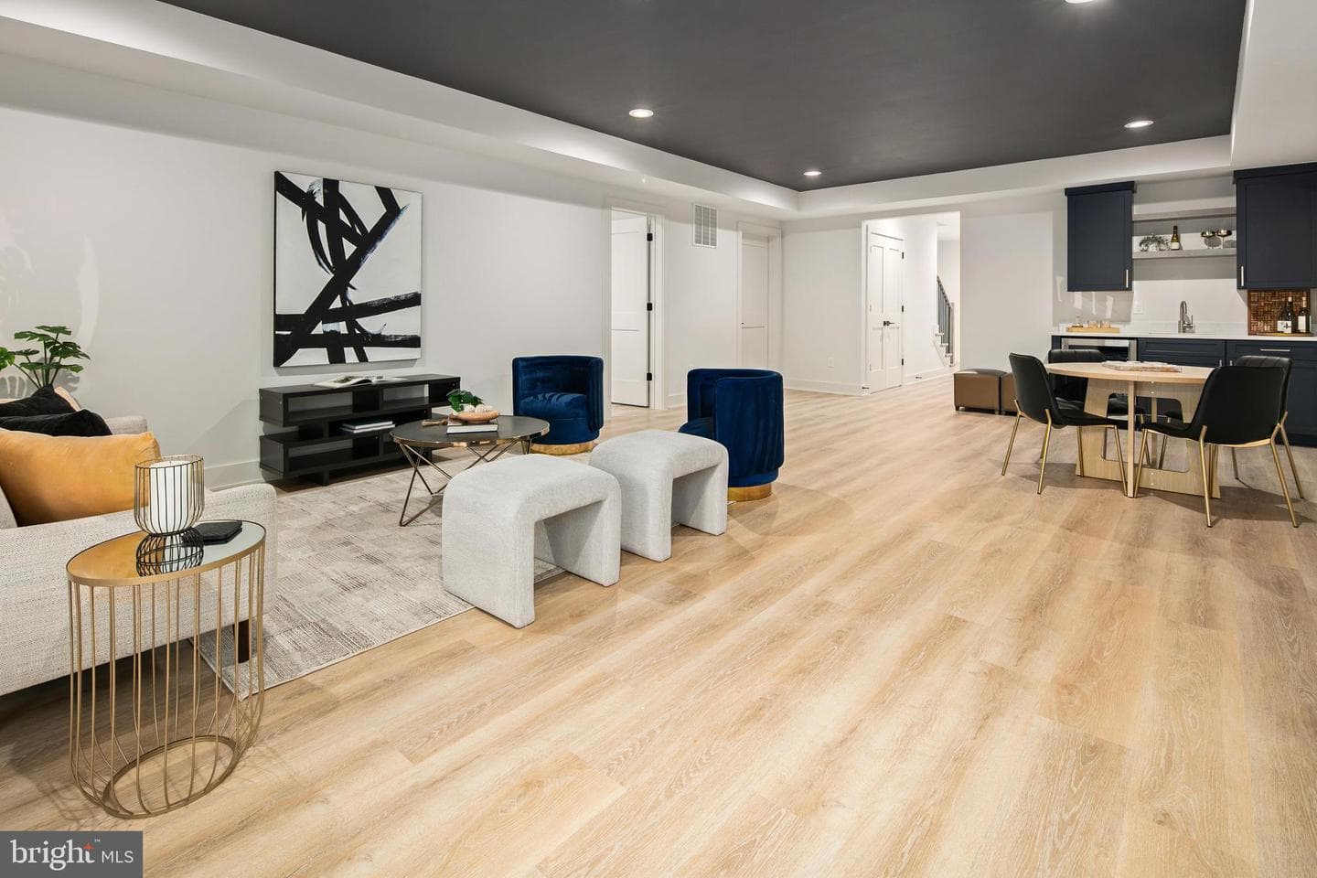 126 S Highland Street photo 43