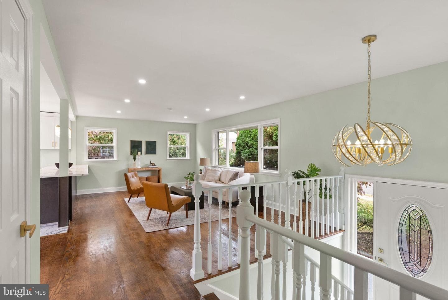 306 N Madison Street photo 15