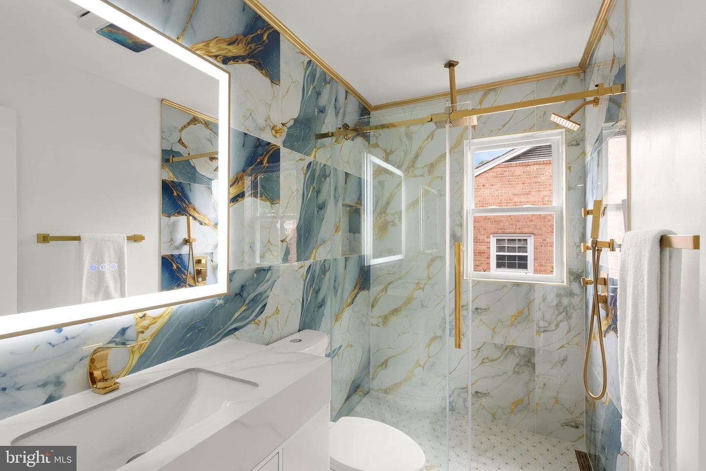 306 N Madison Street photo 42