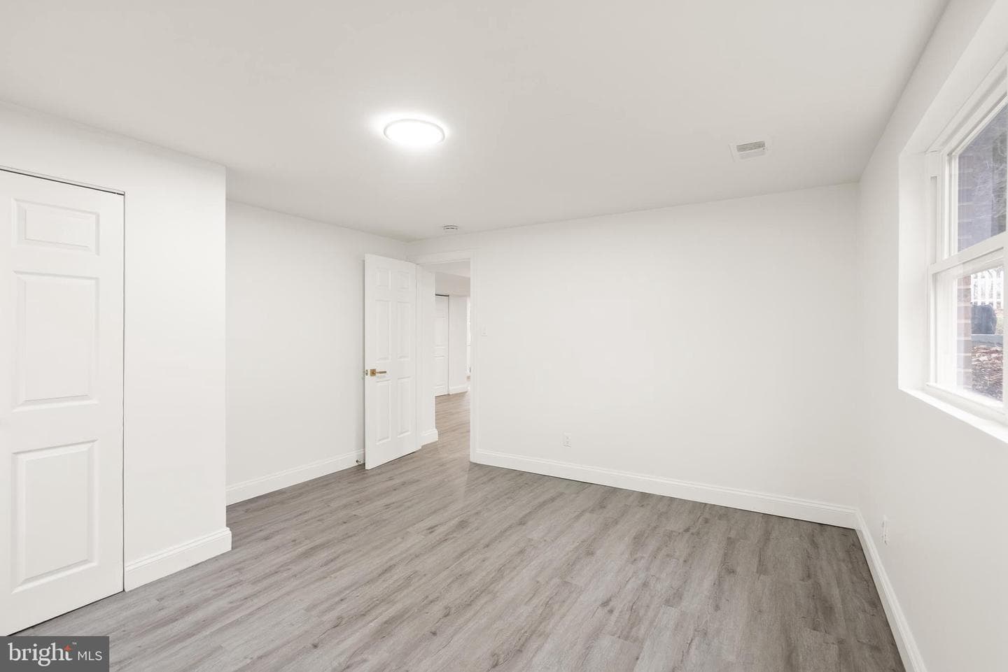 306 N Madison Street photo 56