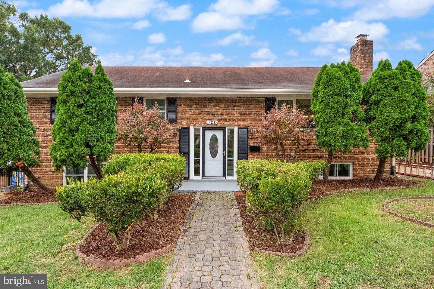 306 N Madison Street photo 6