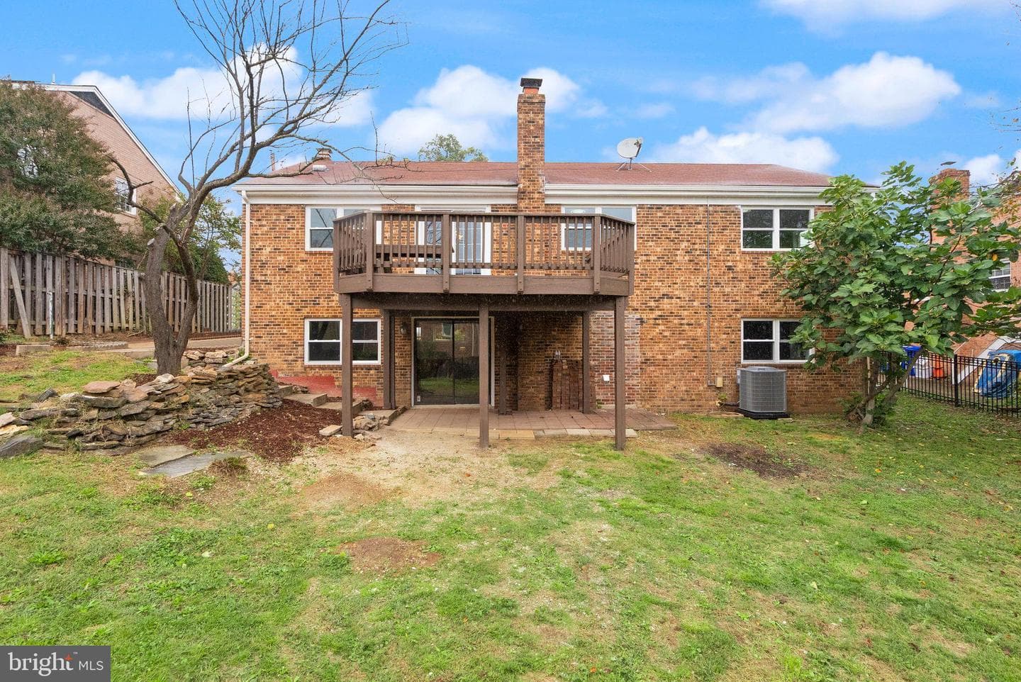 306 N Madison Street photo 64