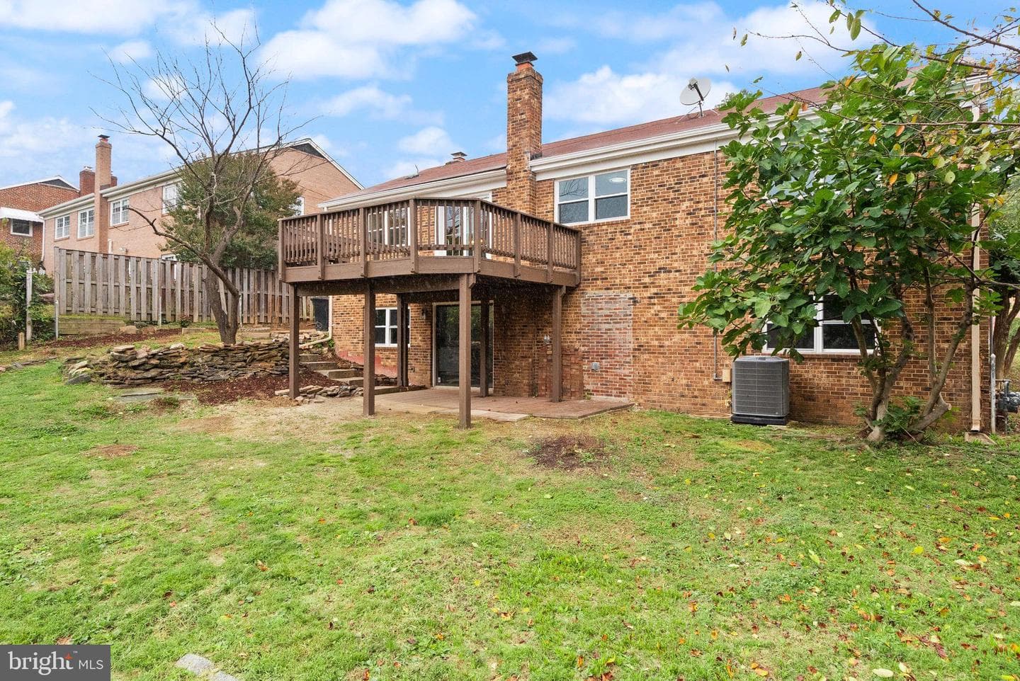306 N Madison Street photo 65