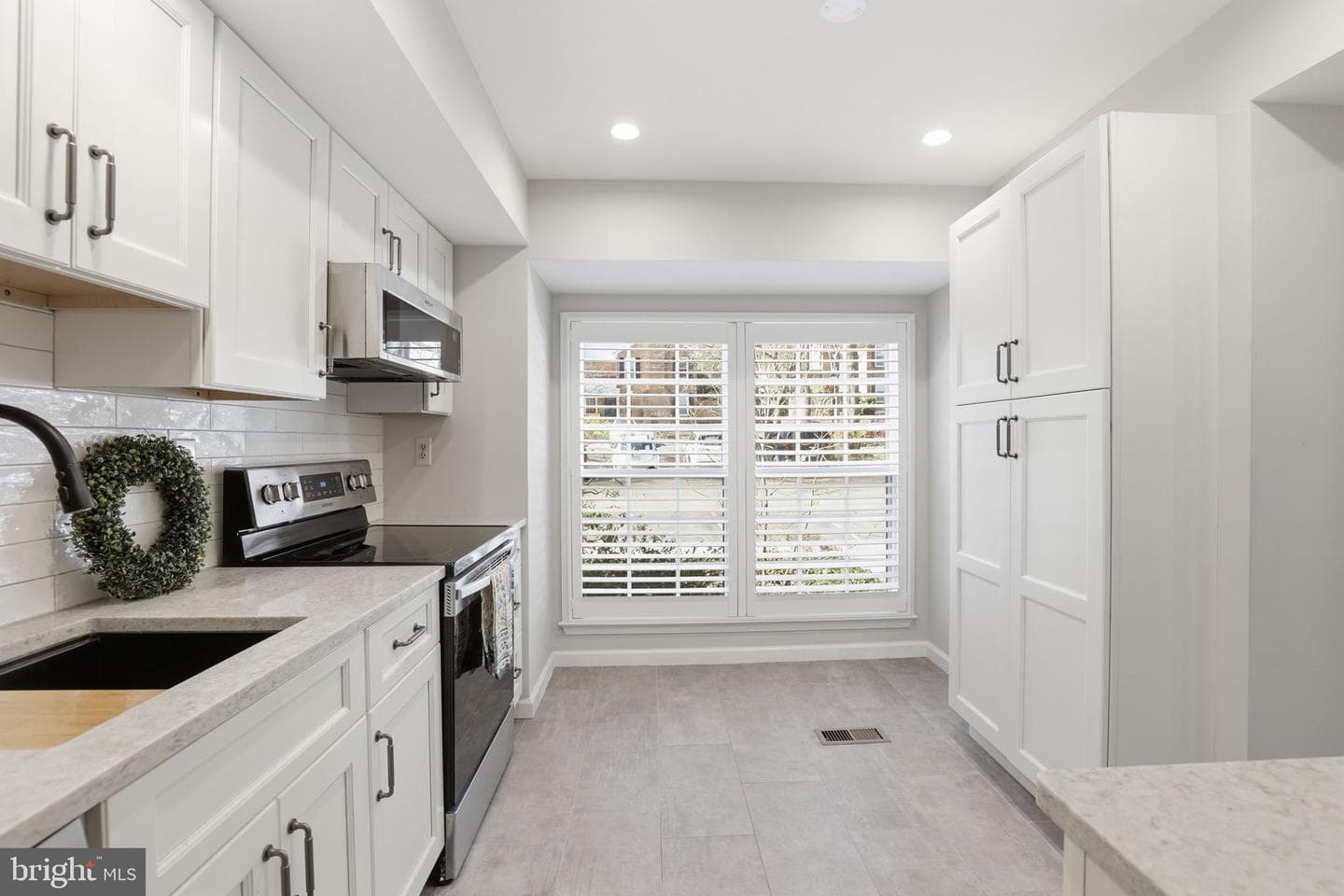 2544 S Walter Reed Drive #b photo 5
